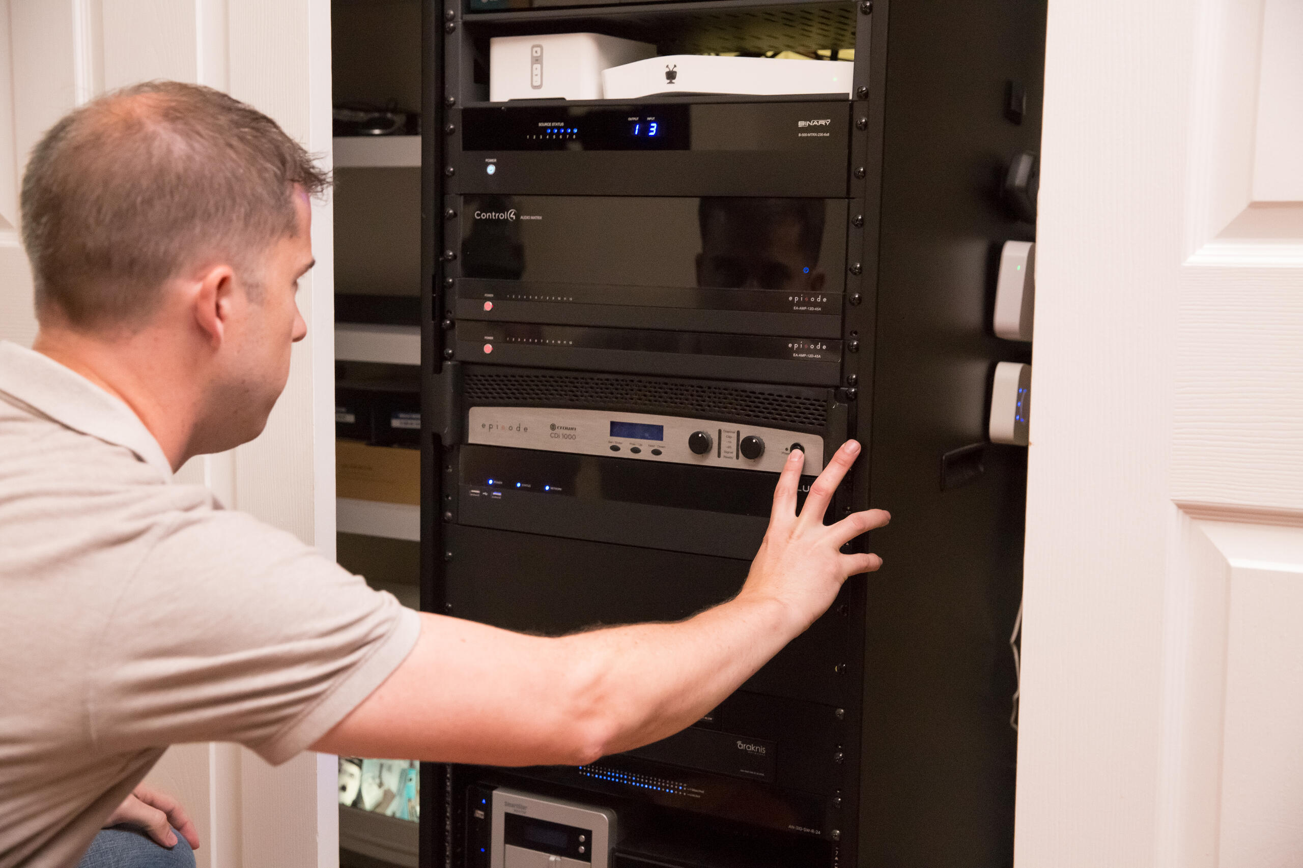 C4 Computer Rack Guide Technologies